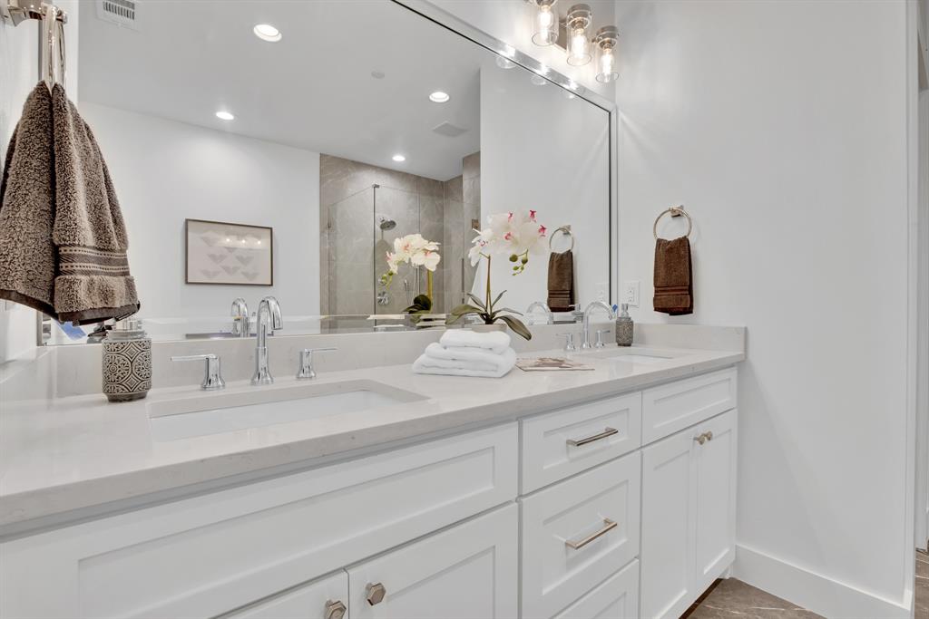 Methodist University Anx Add - Residential Lease