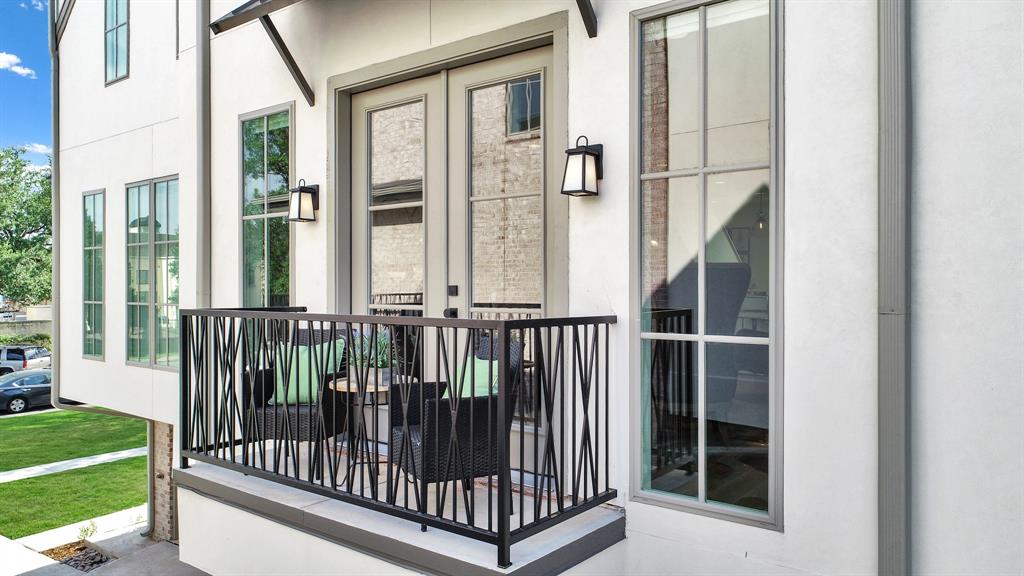 Methodist University Anx Add - Residential Lease