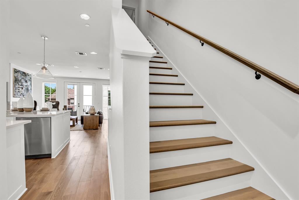 Methodist University Anx Add - Residential Lease