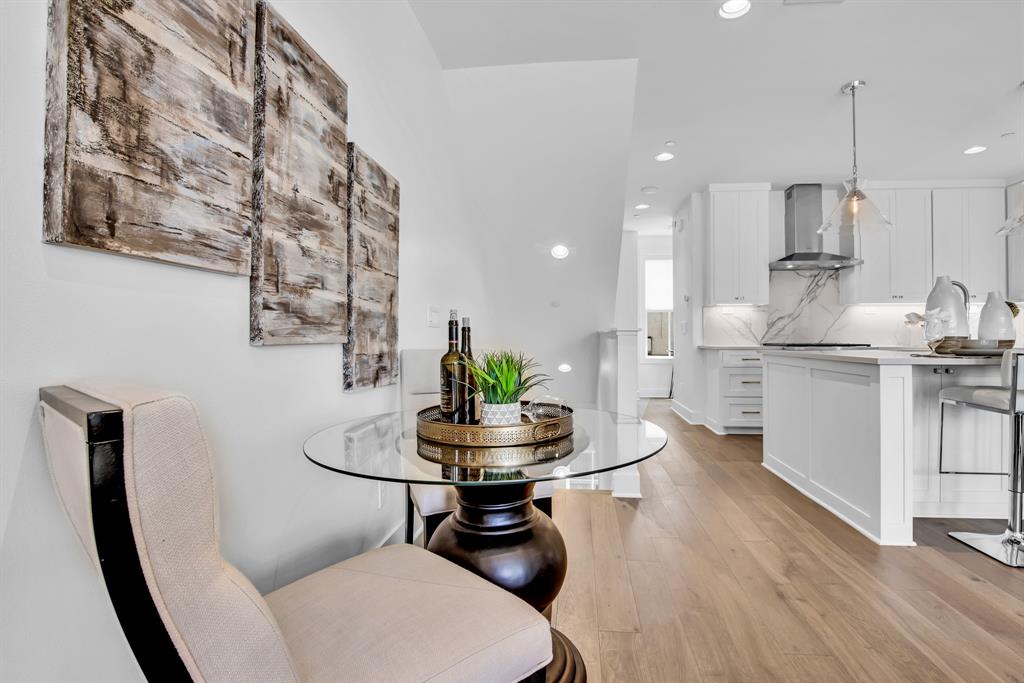 Methodist University Anx Add - Residential Lease