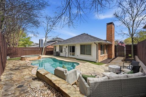 1453 Hampton Road Grapevine TX 76051