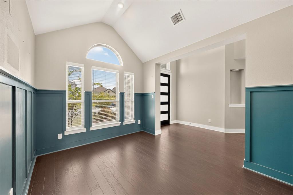 1809 Rustic Vine Road