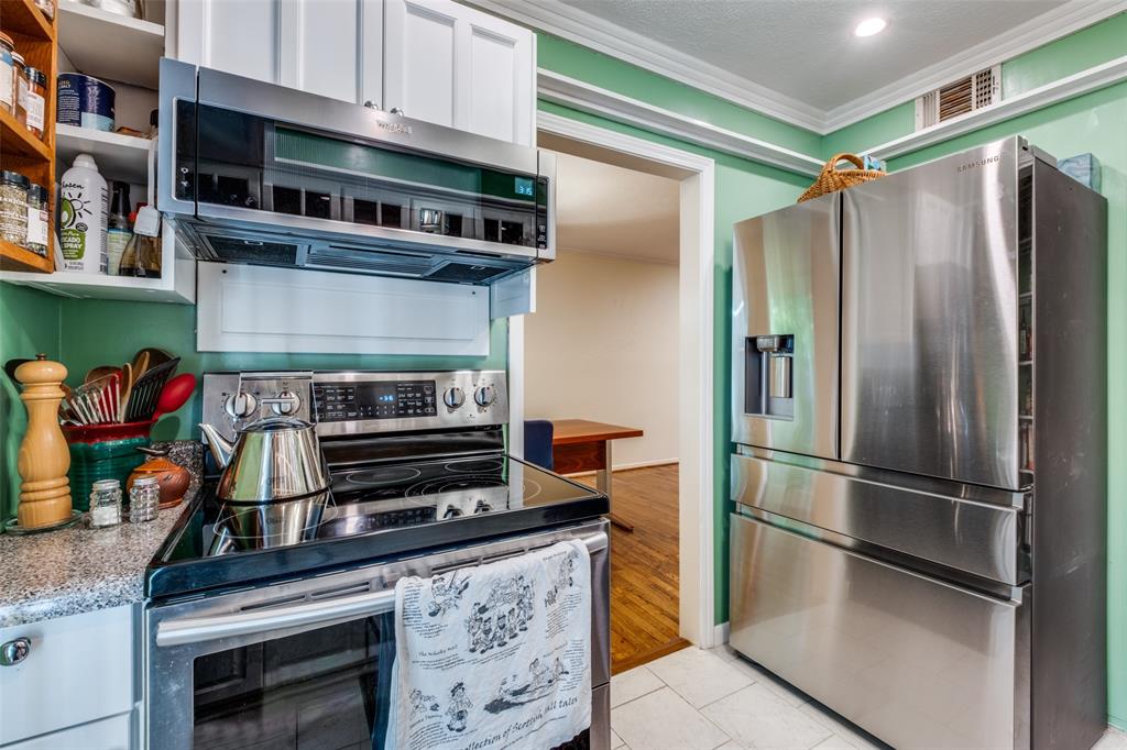 Westbury Park Condos - Residential Lease