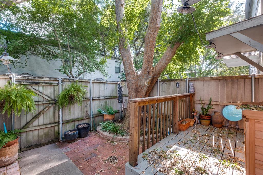 Westbury Park Condos - Residential Lease