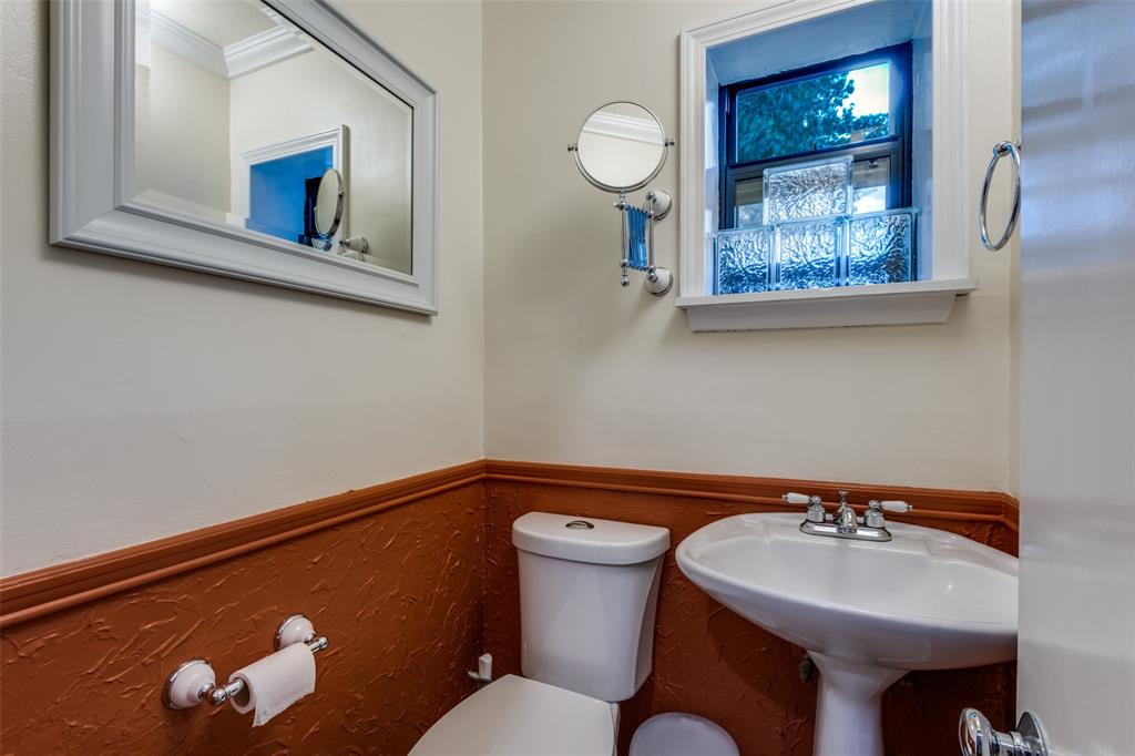 Westbury Park Condos - Residential Lease