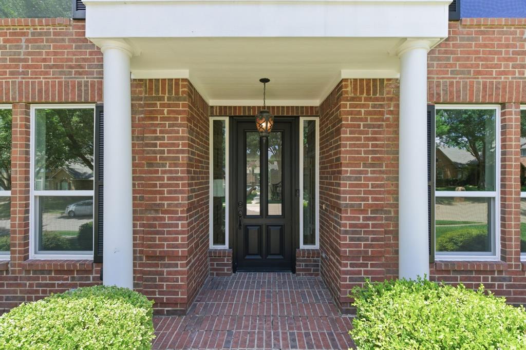 1123 Hampton Drive