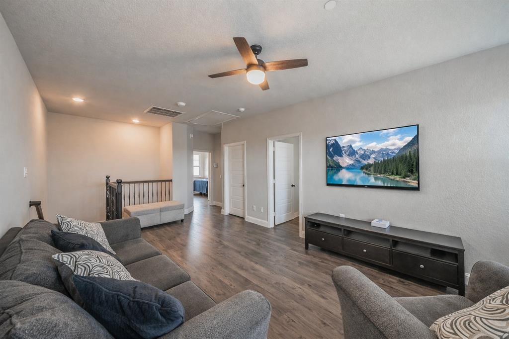 Thomas Place - Residential