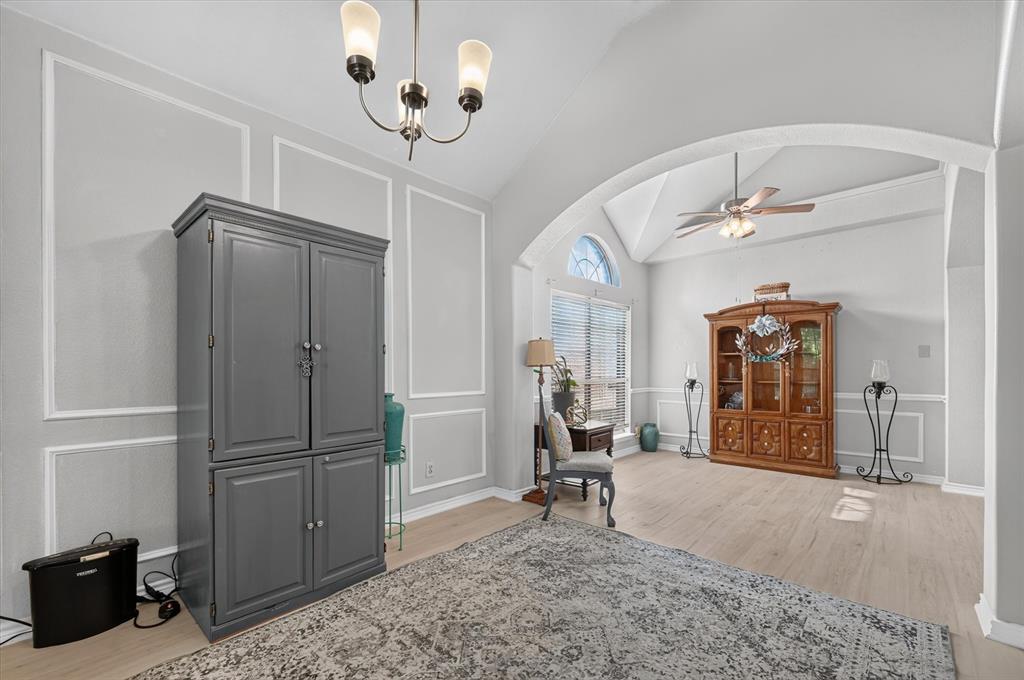 3300 Woodberry Lane