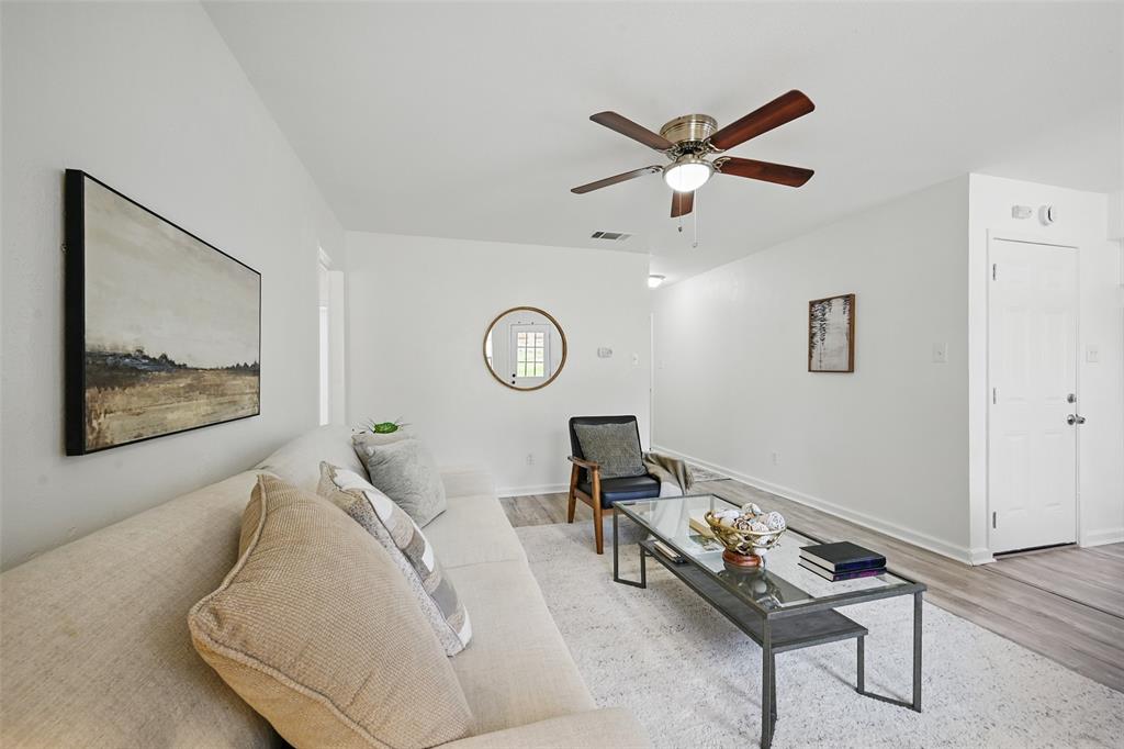 Denton, Texas 76205, United States, 3 Bedrooms Bedrooms, ,1 BathroomBathrooms,Residential,Active,140061