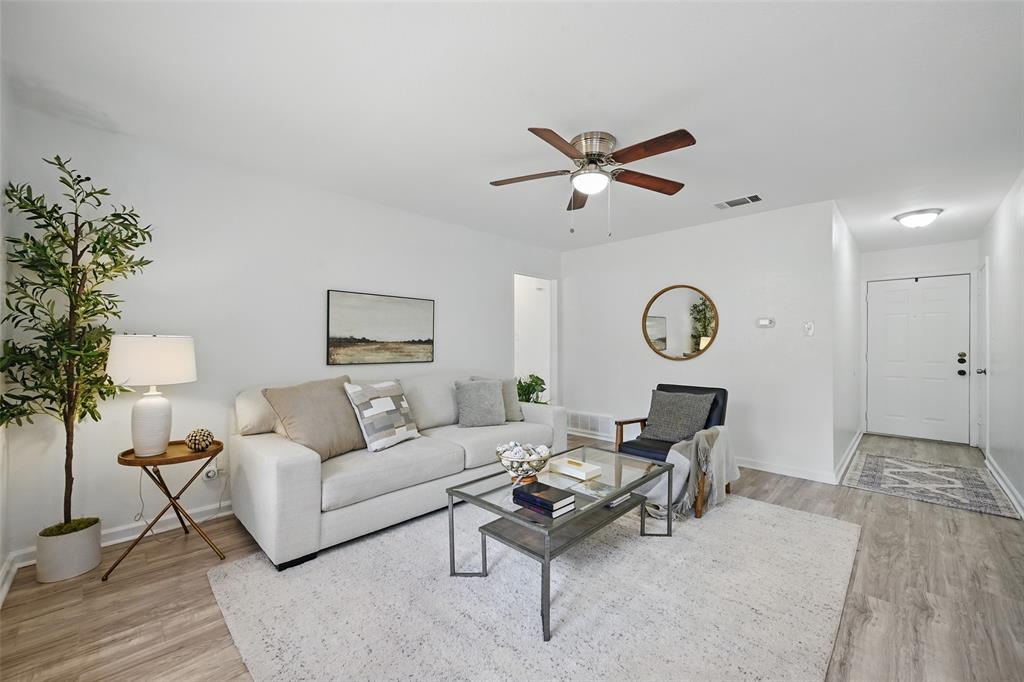 Denton, Texas 76205, United States, 3 Bedrooms Bedrooms, ,1 BathroomBathrooms,Residential,Active,140061