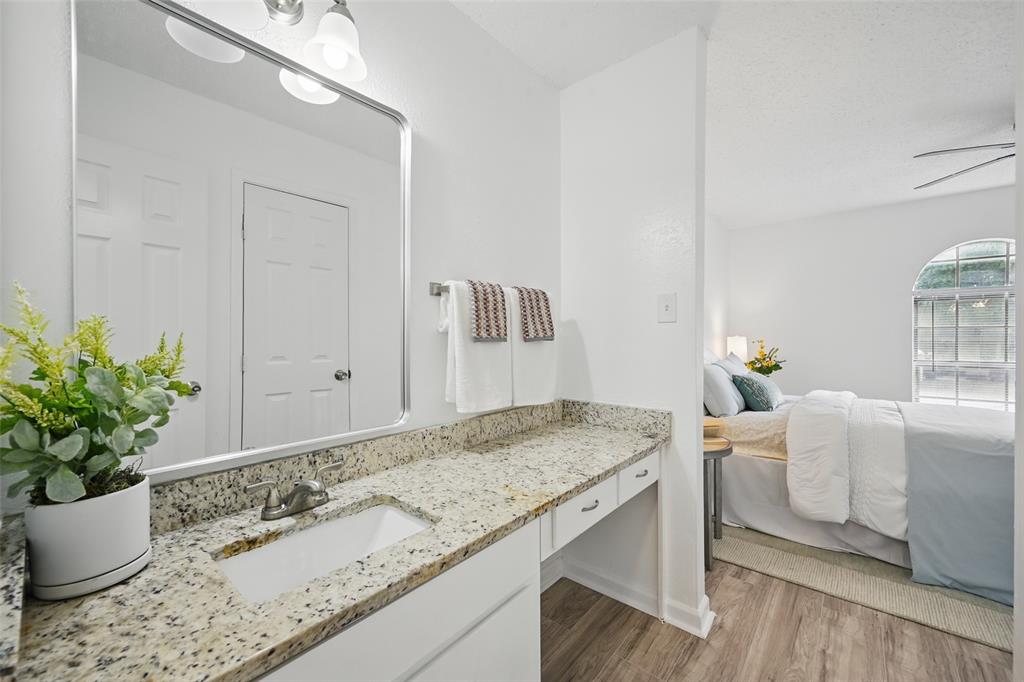 Denton, Texas 76205, United States, 3 Bedrooms Bedrooms, ,1 BathroomBathrooms,Residential,Active,140061