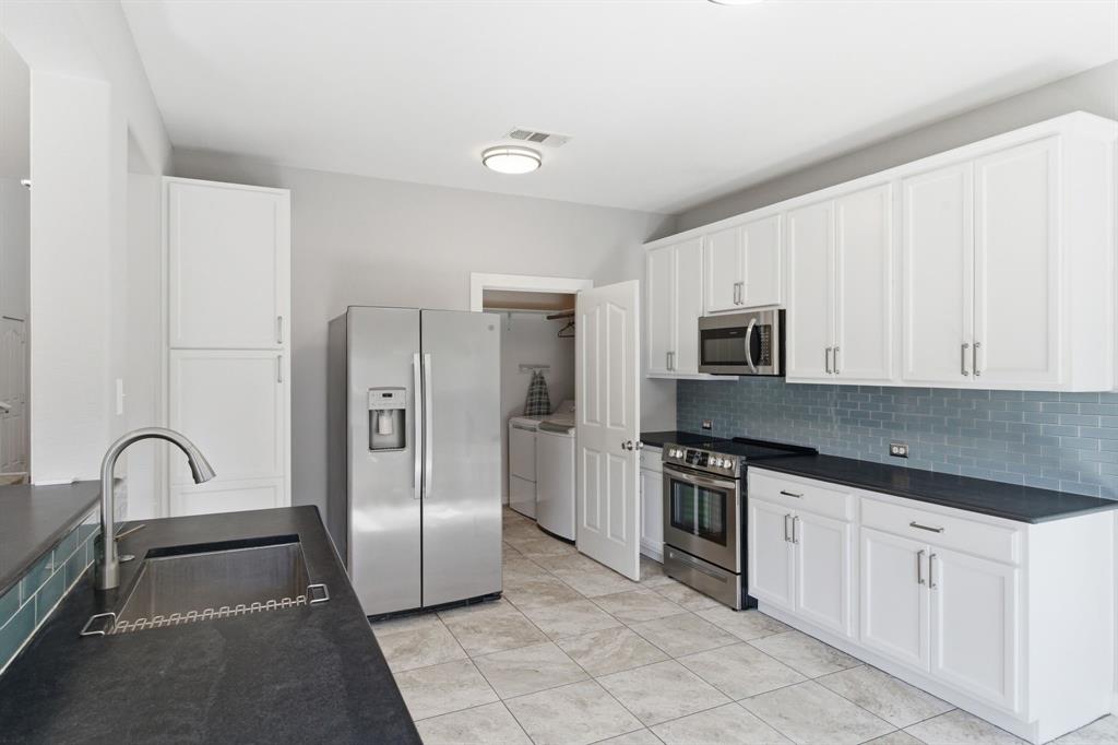 Fossil Hill Estates - Residential