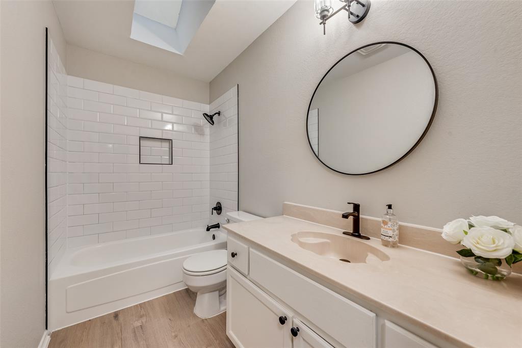 Huntington Village Add - Residential