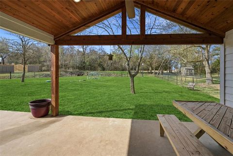 Tiny photo for 1234 Kiowa Drive W, Lake Kiowa, TX 76240 (MLS # 21187630)