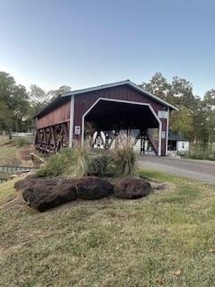 Pinnacle Club - Land