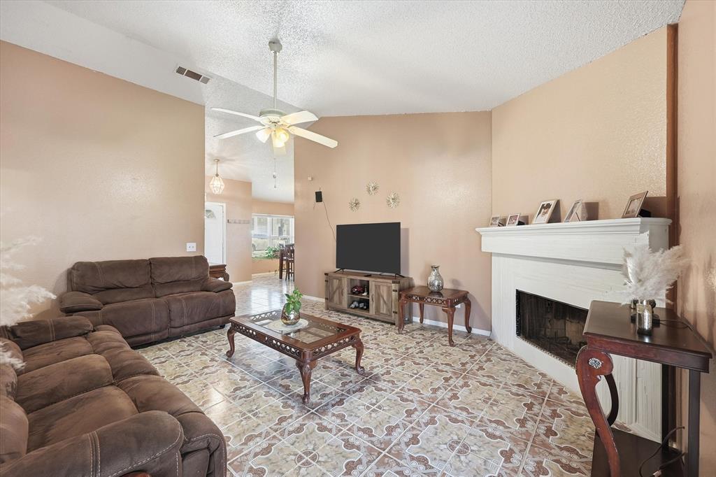 Heritage Square 04 Ph 02 - Residential