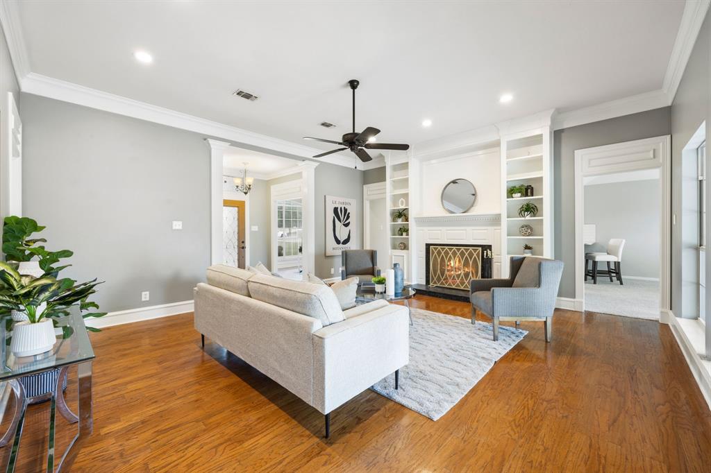 1907 Woodland Hills Lane