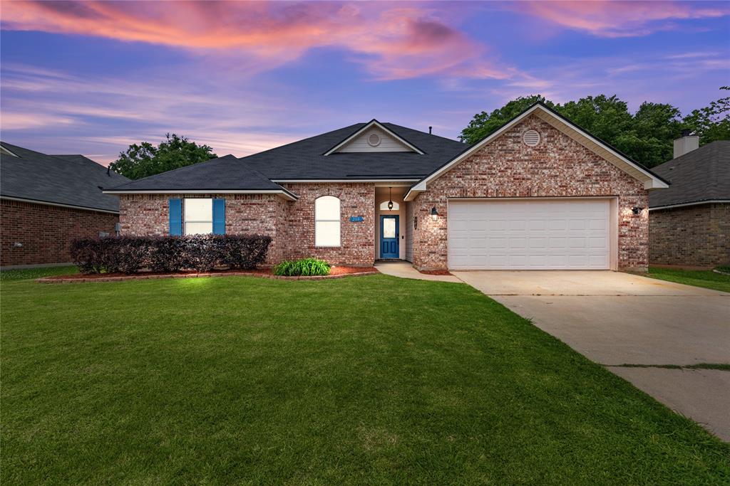 208 Avondale Lane