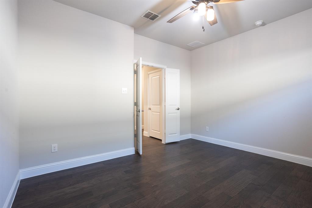 South Oak - Residential