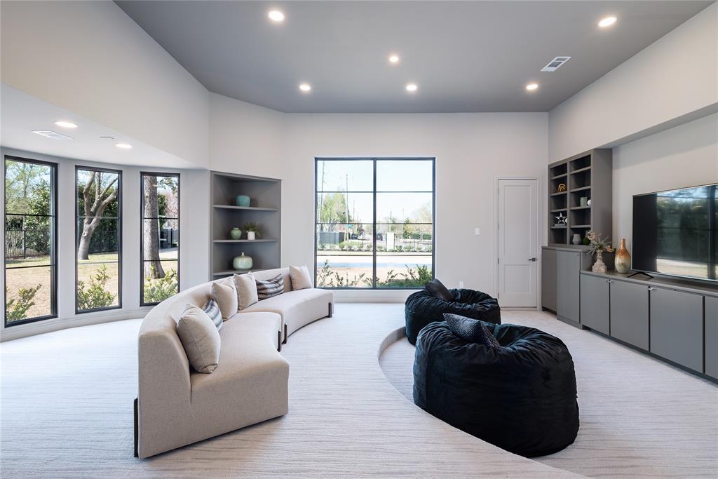 Roxbury Park Add - Residential