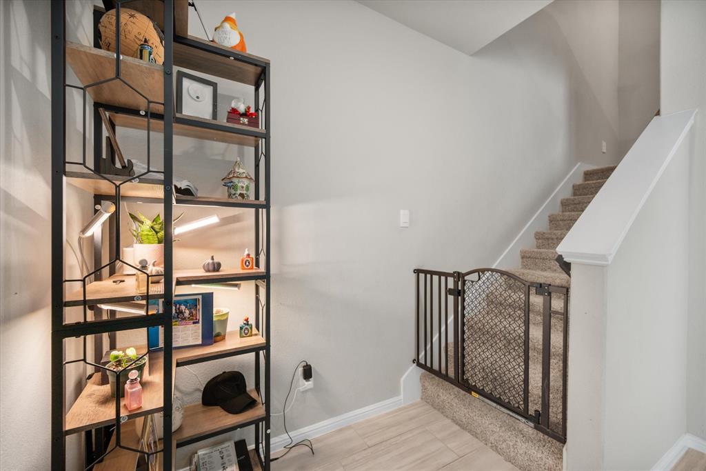 Orchard Vlg - Residential Lease