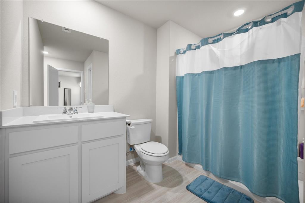 Orchard Vlg - Residential Lease