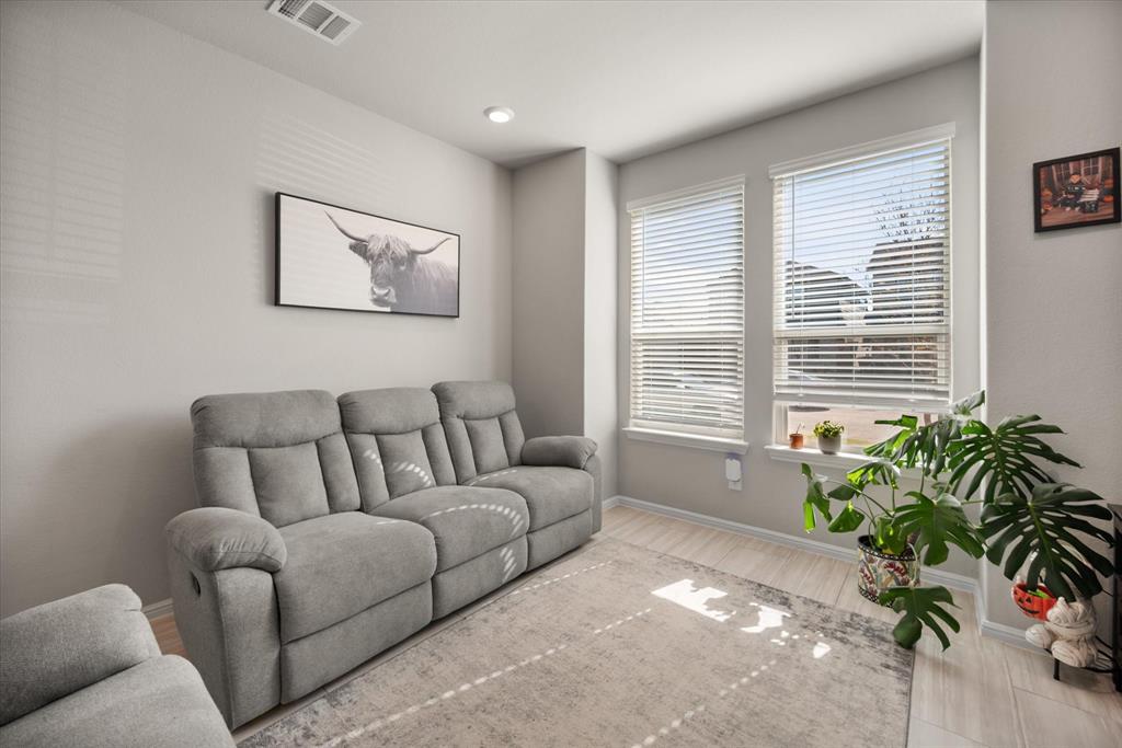 Orchard Vlg - Residential Lease