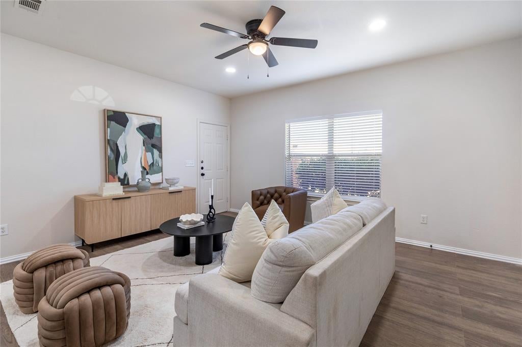 738 Carroll Lane