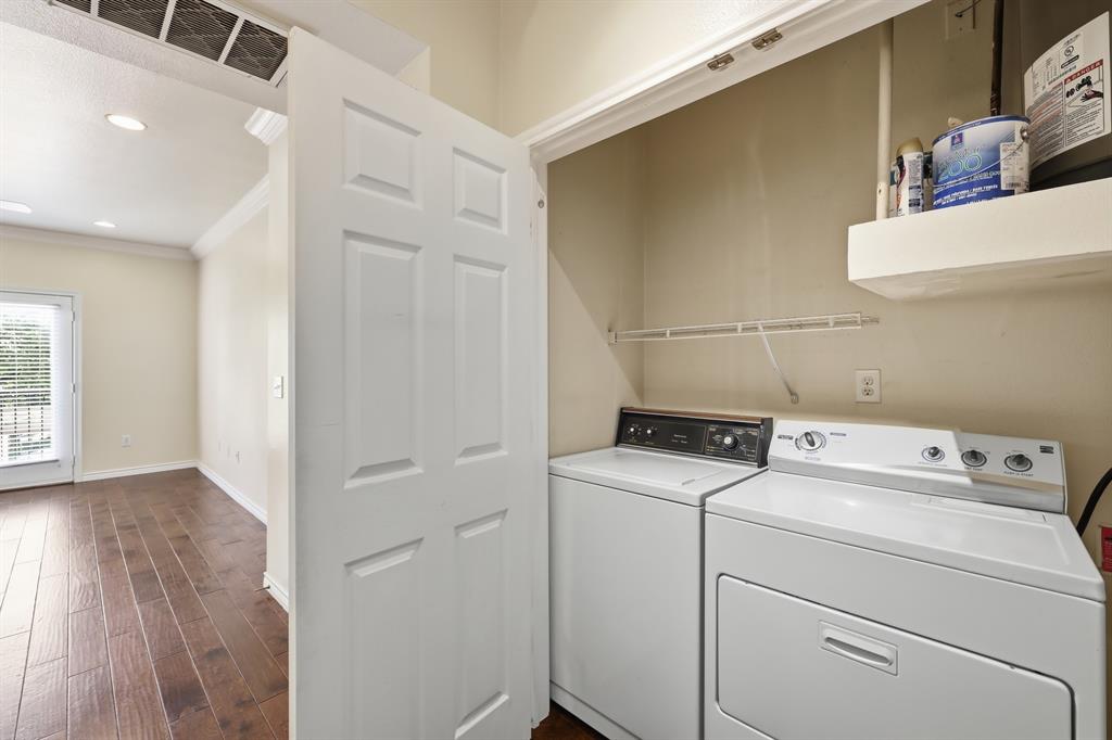 3102 Kings Road 2212
