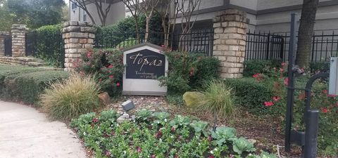 Photo of 2201 Wolf Street #2206, Dallas, TX 75201 (MLS # 21228779)