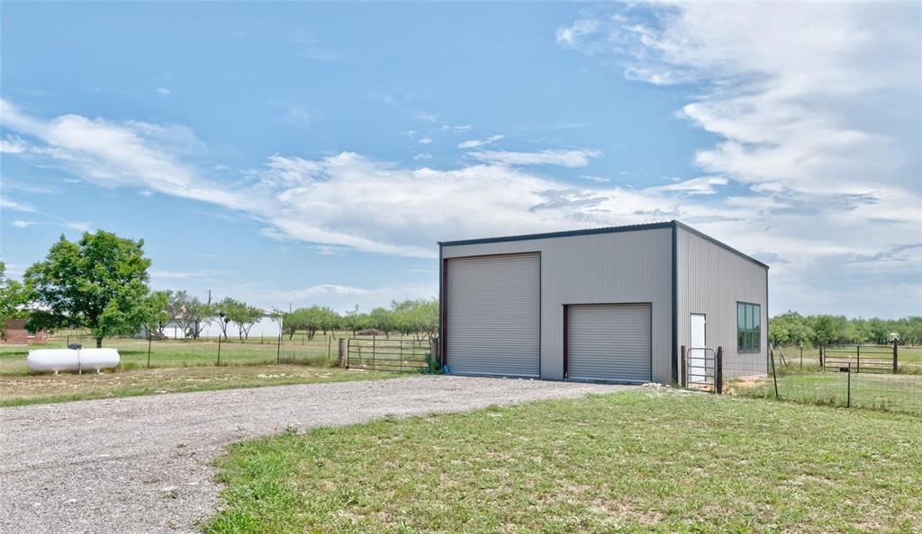 New Englander - Residential