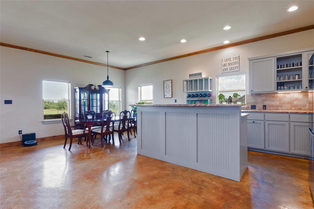 New Englander - Residential