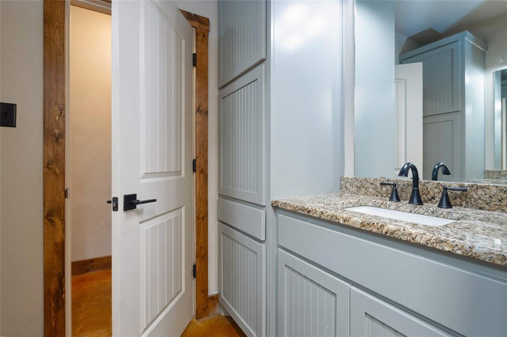 New Englander - Residential