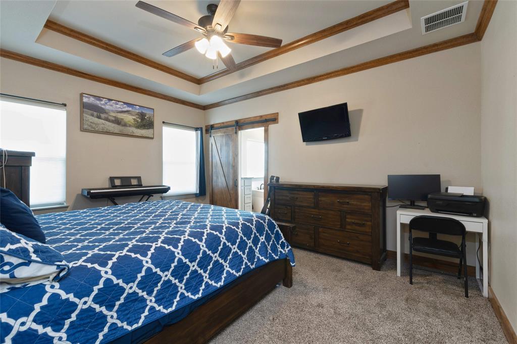 New Englander - Residential