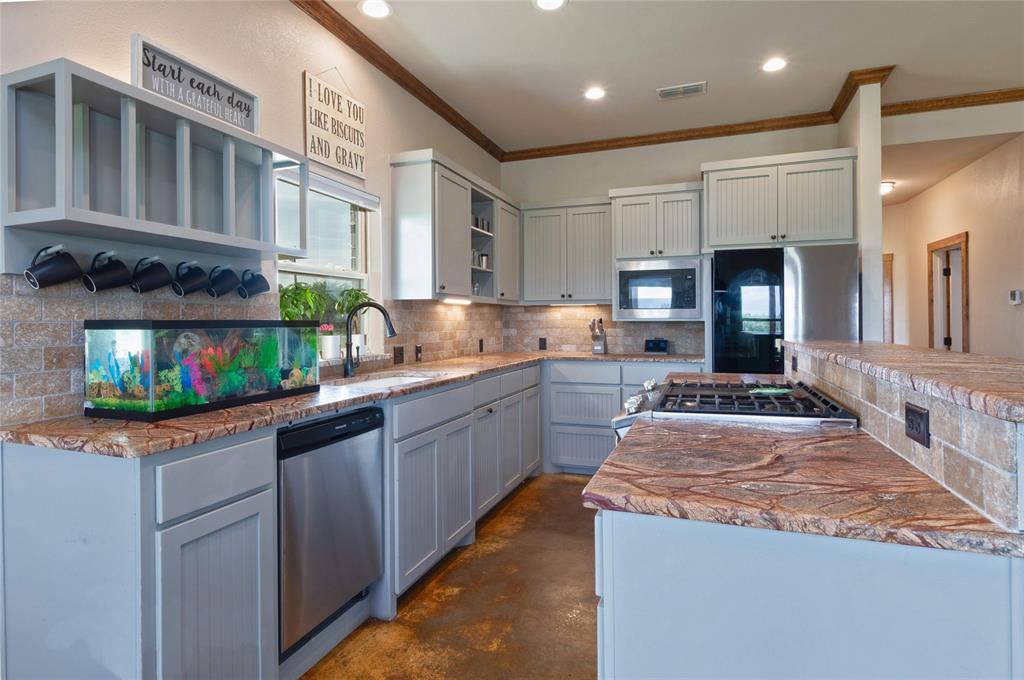 New Englander - Residential