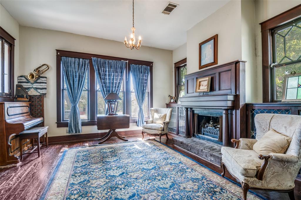 Terrell Rev - Residential