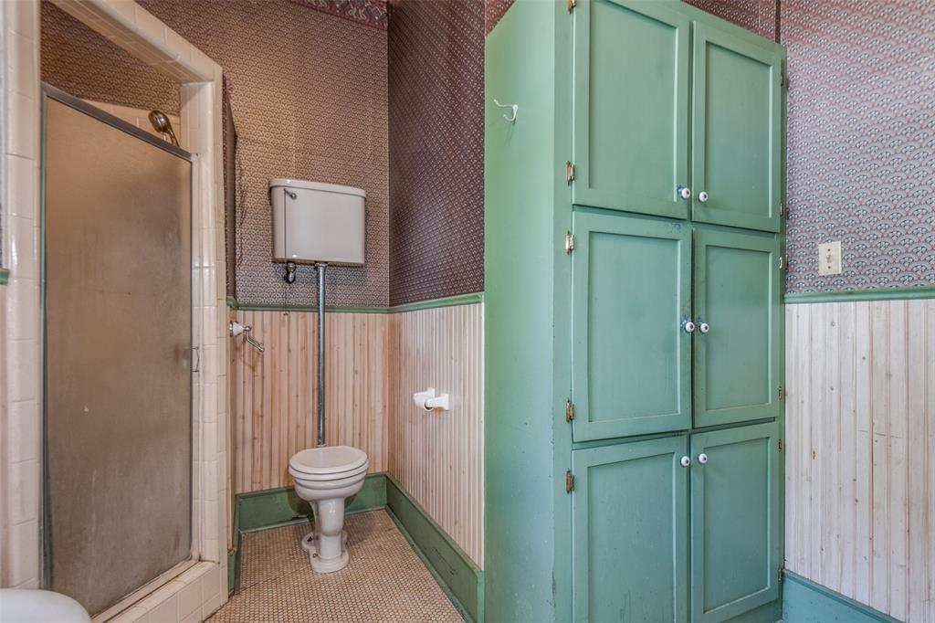 Terrell Rev - Residential