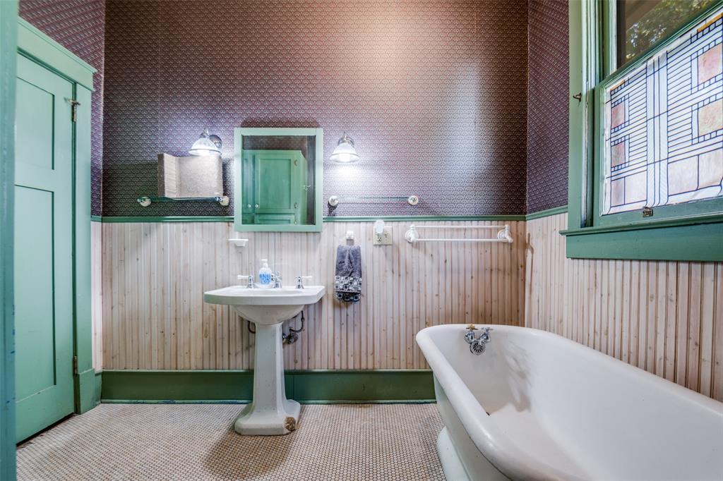 Terrell Rev - Residential