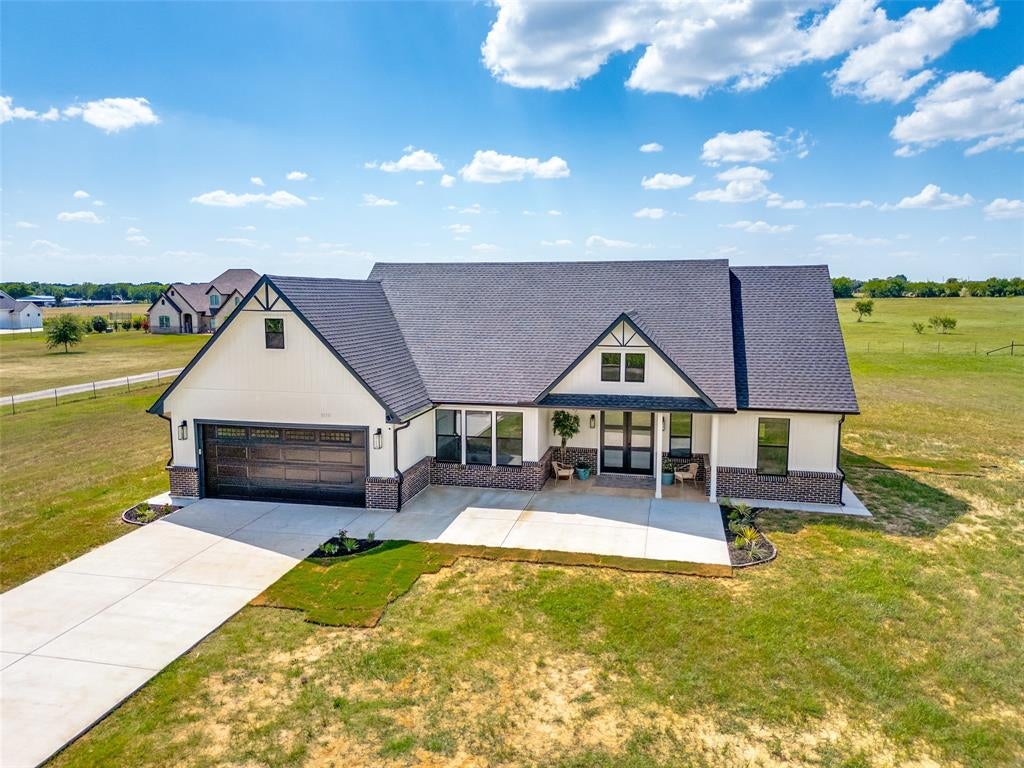 Photo of 3150 Crisp Road, Ennis, TX 75119 (MLS # 21316045)