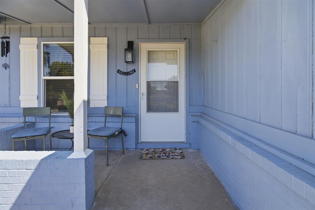 801 Connally Terrace
