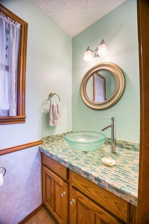 Eli Bowen - Residential