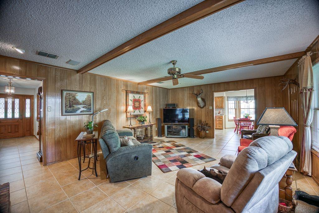 Eli Bowen - Residential