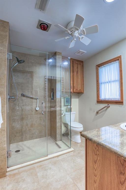 Eli Bowen - Residential