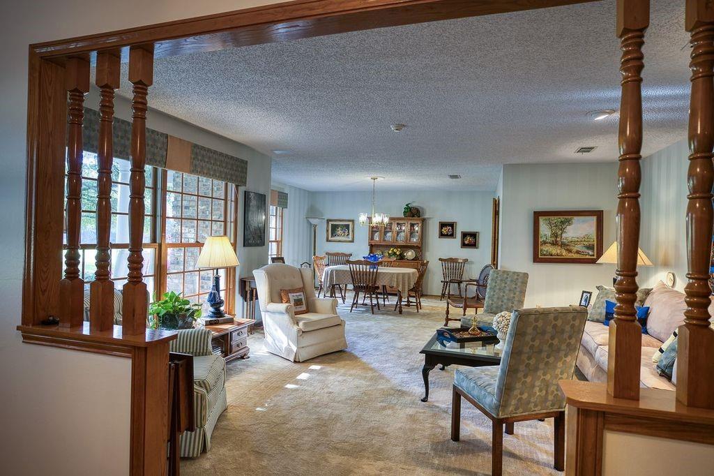 Eli Bowen - Residential