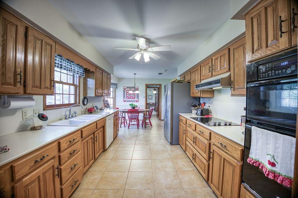 Eli Bowen - Residential