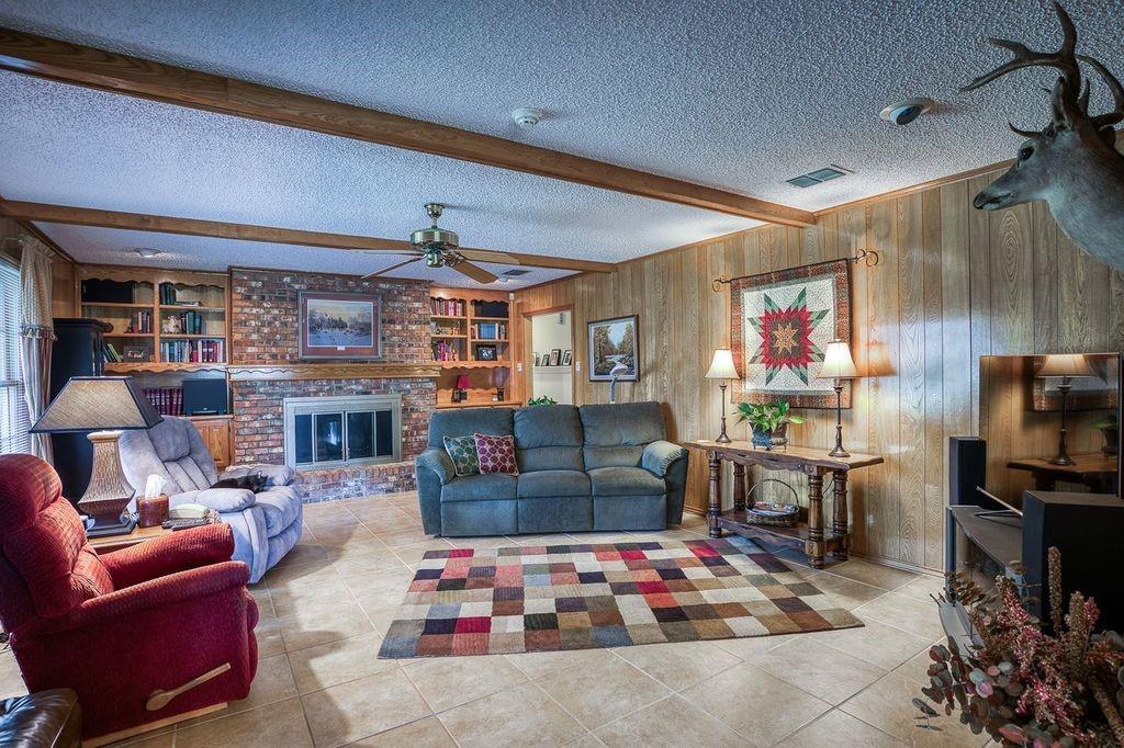 Eli Bowen - Residential