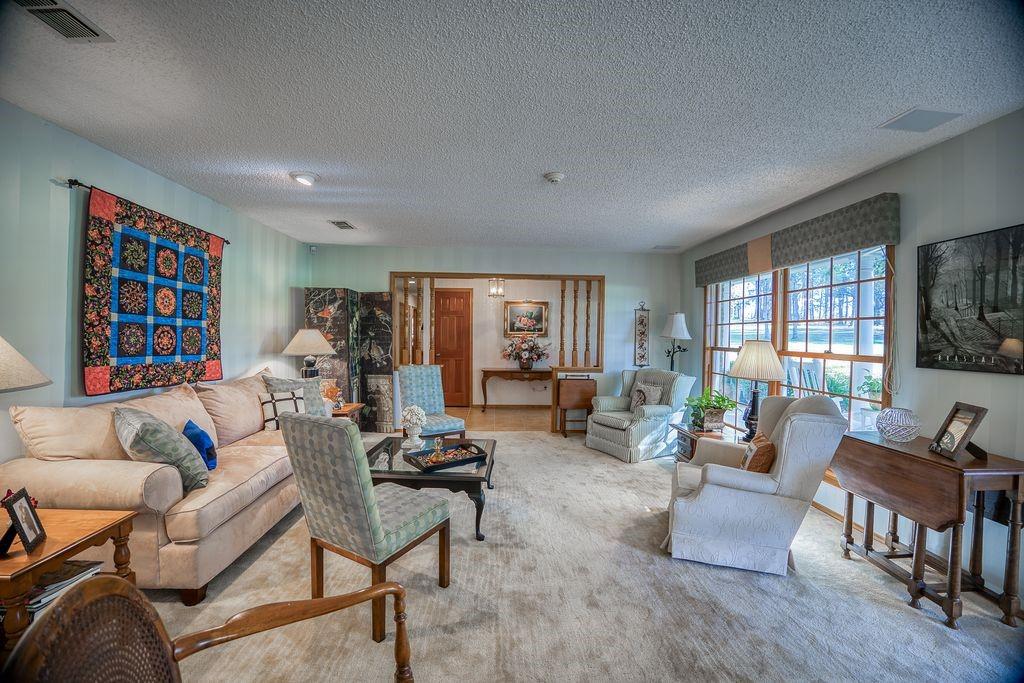 Eli Bowen - Residential