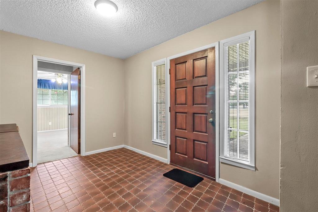 Thompson Heights Southeast - Residential