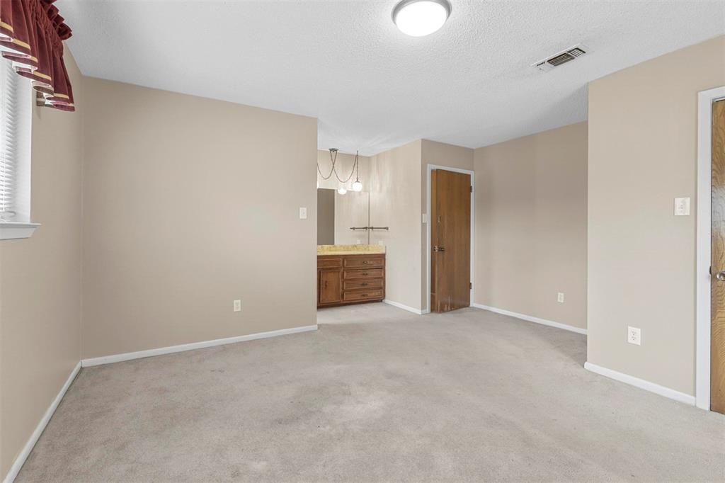 Thompson Heights Southeast - Residential