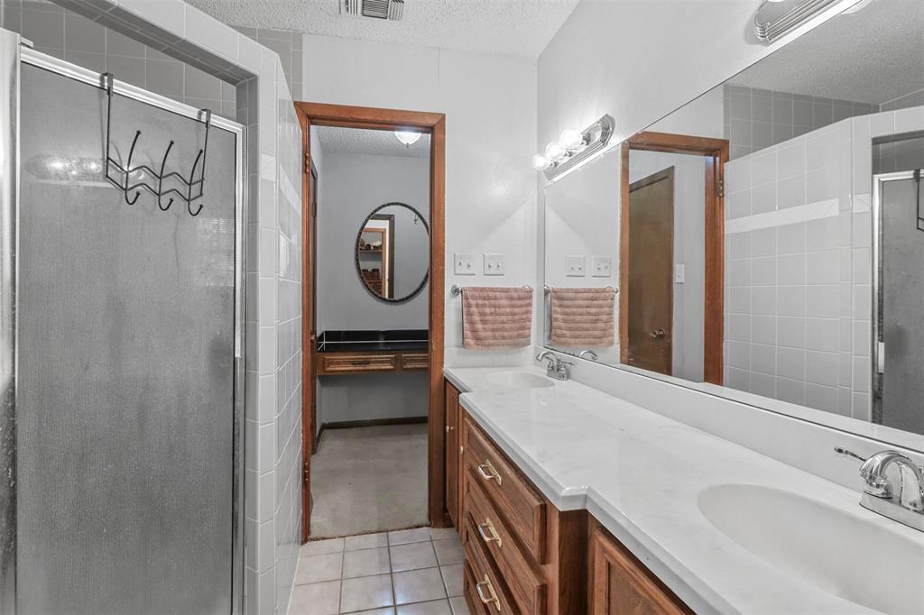 Thompson Heights Southeast - Residential